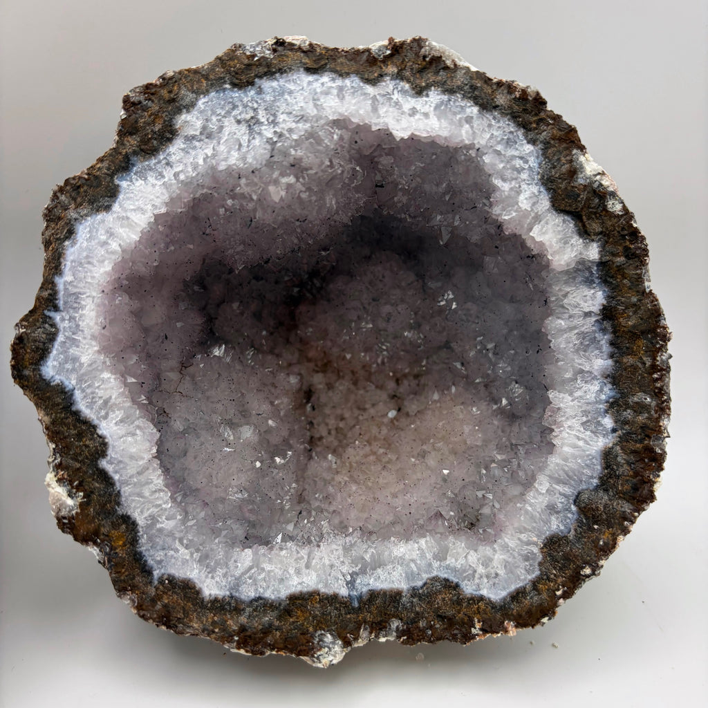 Las Choyas Coconut Whole Geodes 95% Hollow