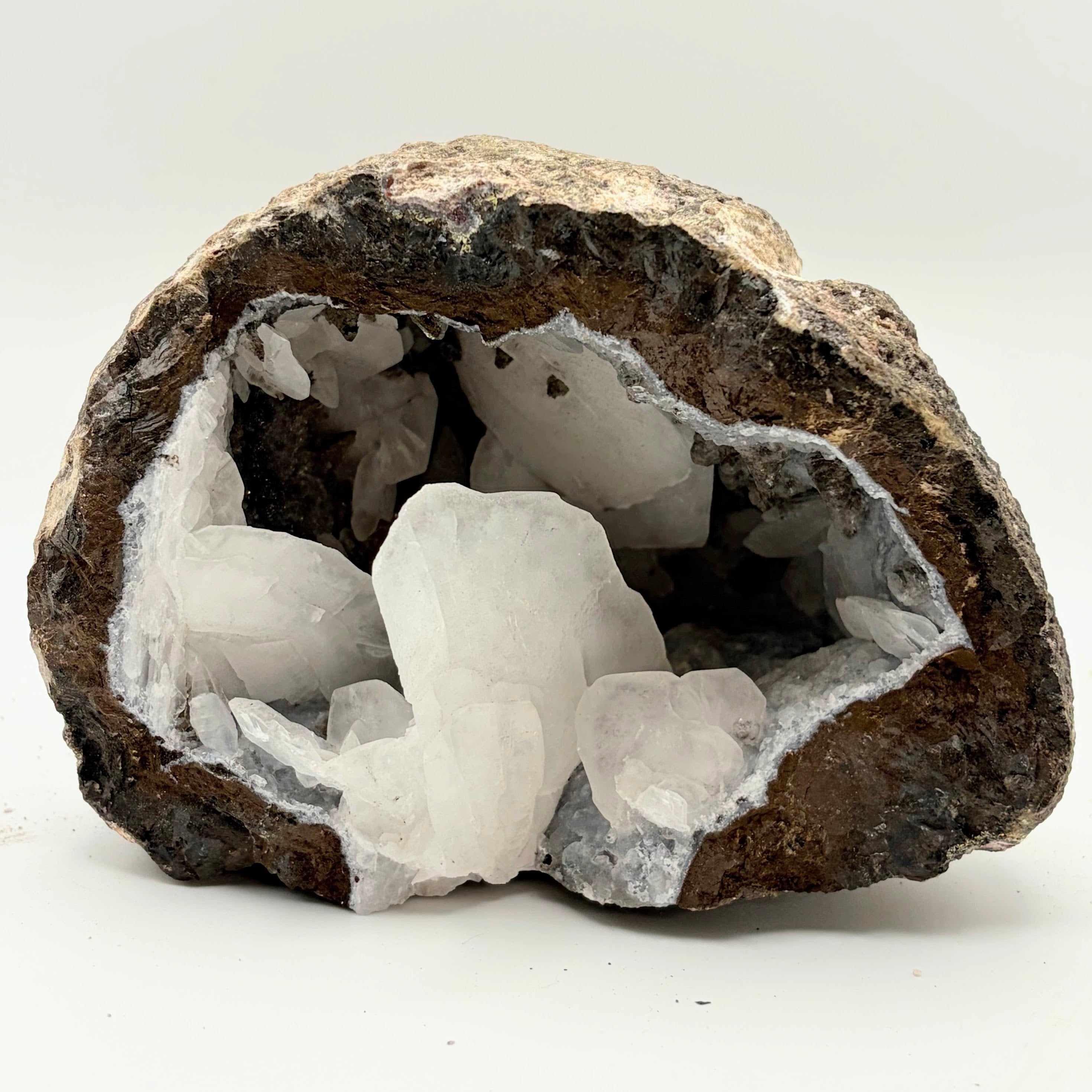 Las Choyas Coconut Whole Geodes 95% Hollow
